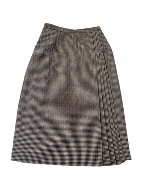 Vintage 80’s Gianni Sport 100% wool houndstooth wrap midi pleated skirt.